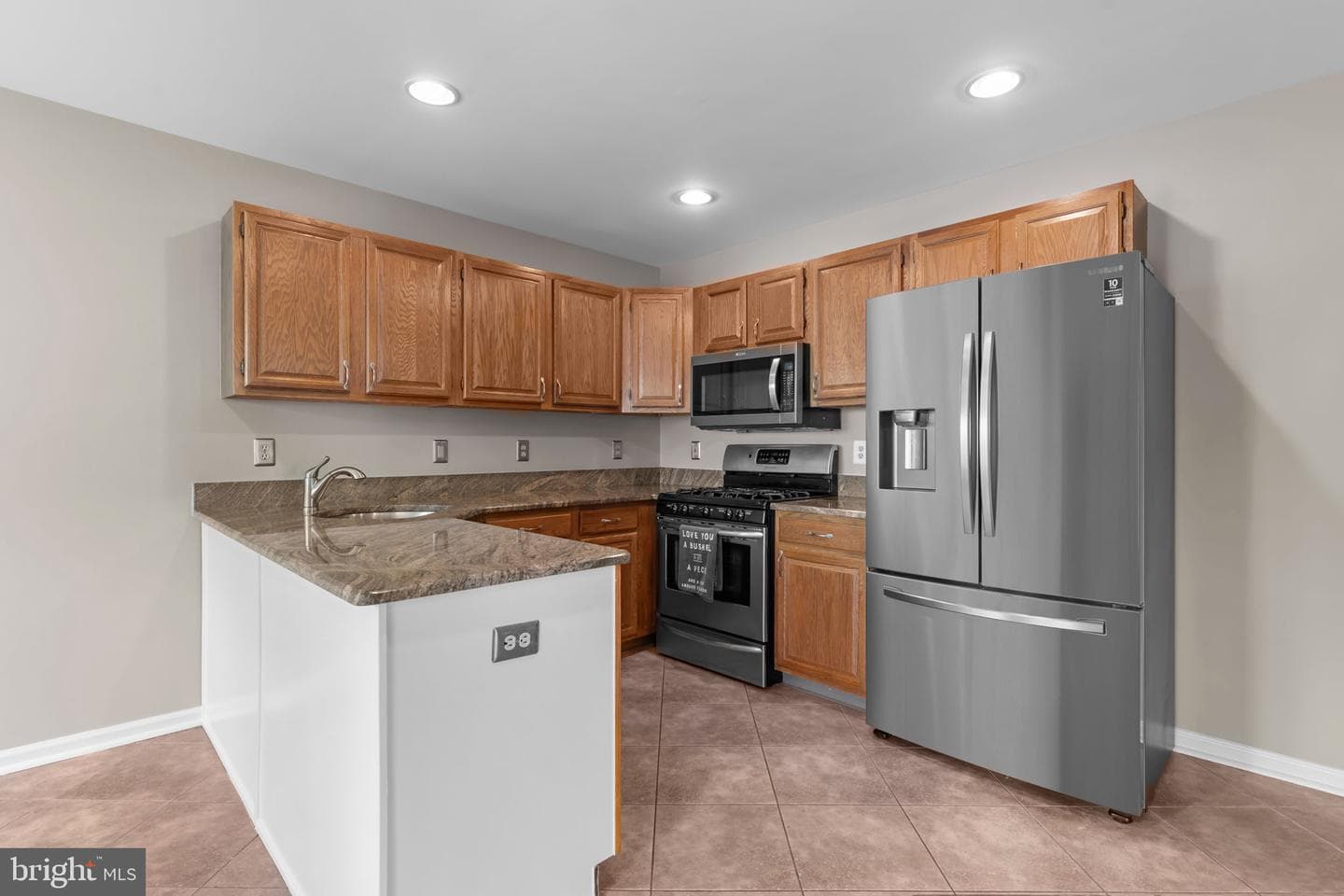 8106 Spruce Mill Drive photo 9