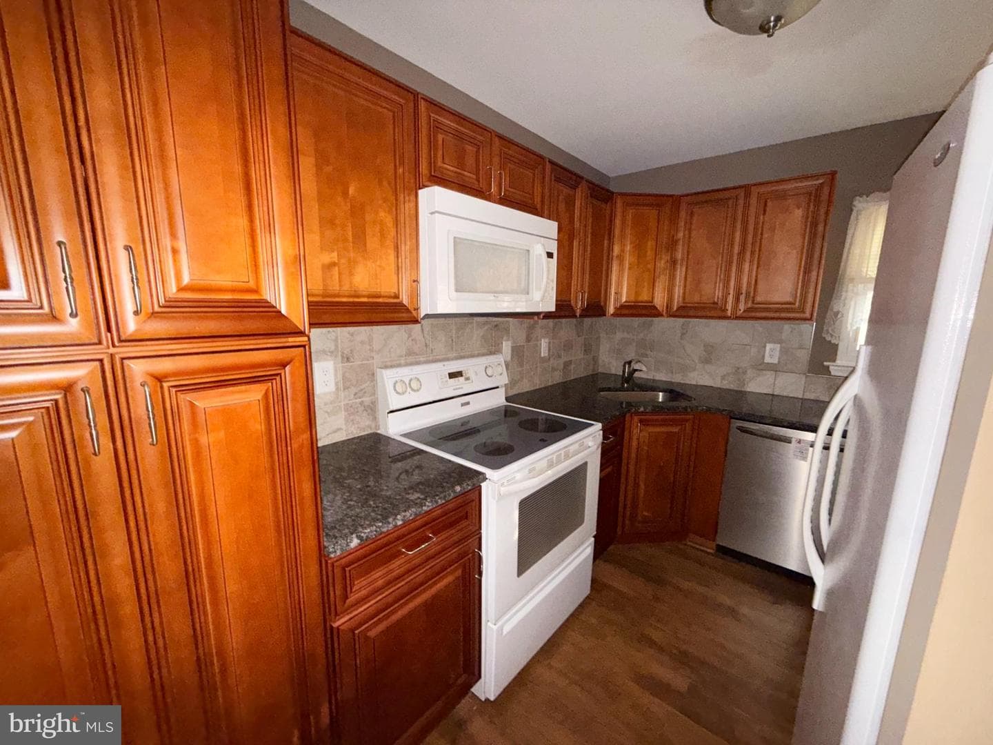 9017 Heritage Place #9 photo 8