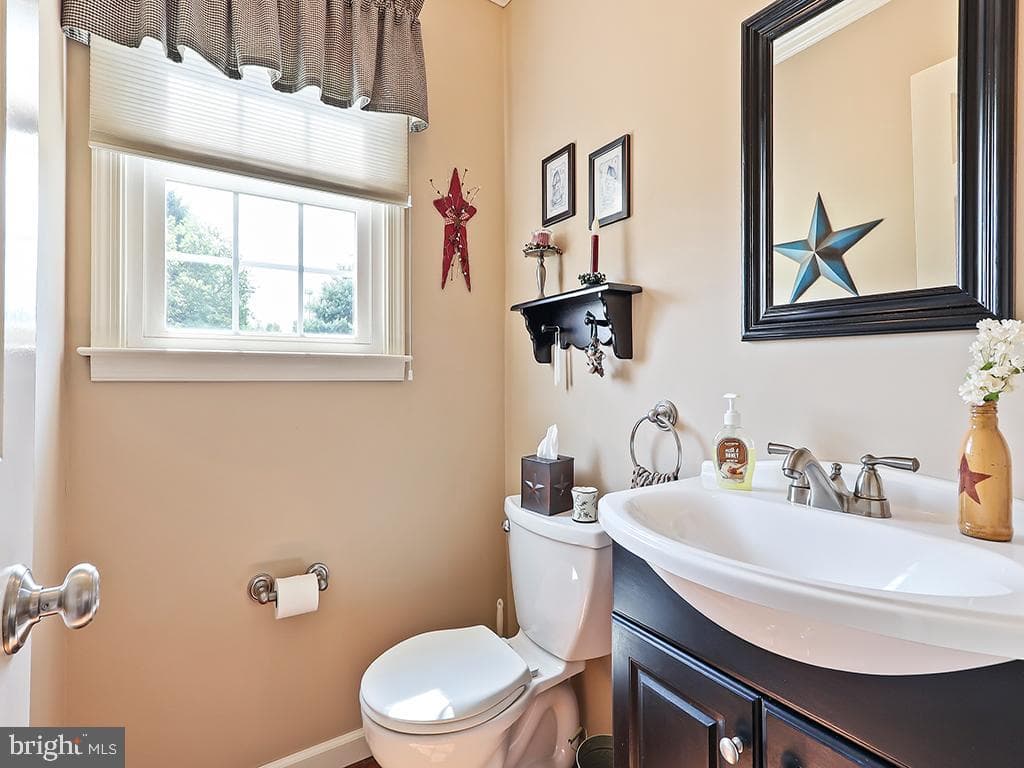 178 Chapel Drive photo 22