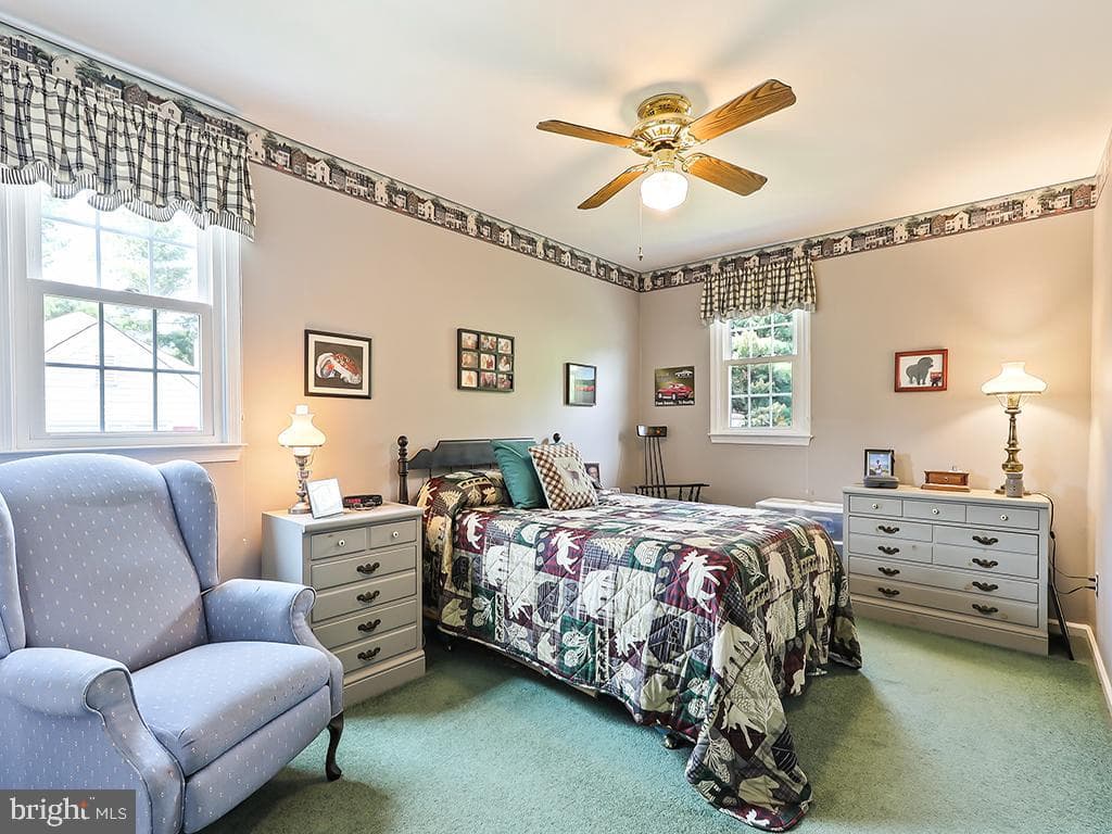 178 Chapel Drive photo 27