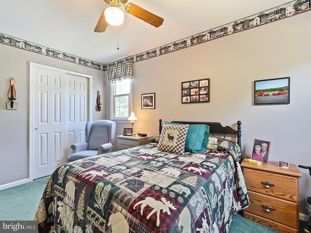 178 Chapel Drive photo 28