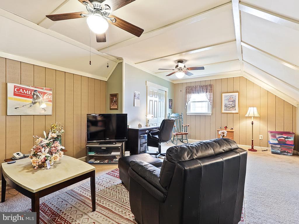 178 Chapel Drive photo 33