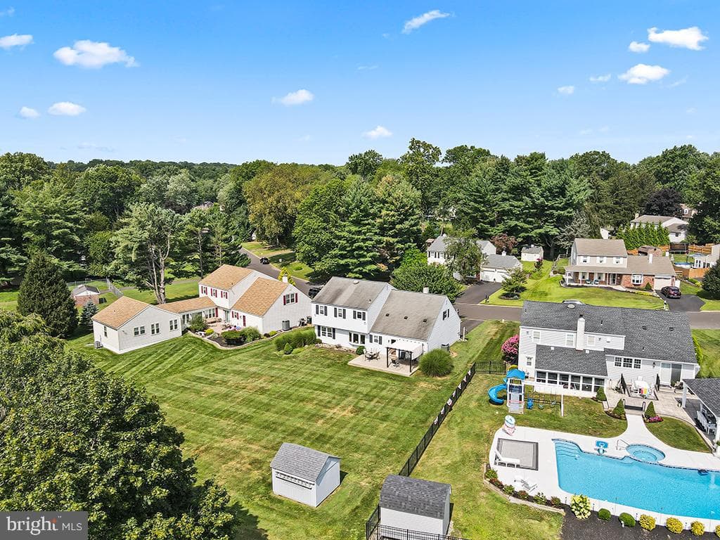 178 Chapel Drive photo 38