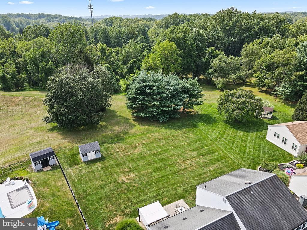 178 Chapel Drive photo 41