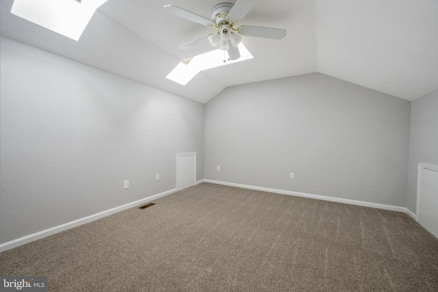 1605 Covington Road photo 23