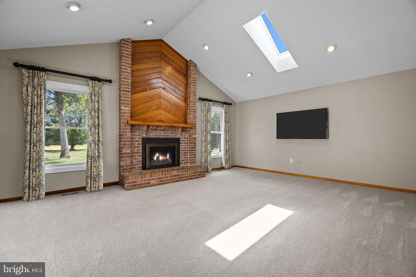 510 Pin Oak Drive photo 18