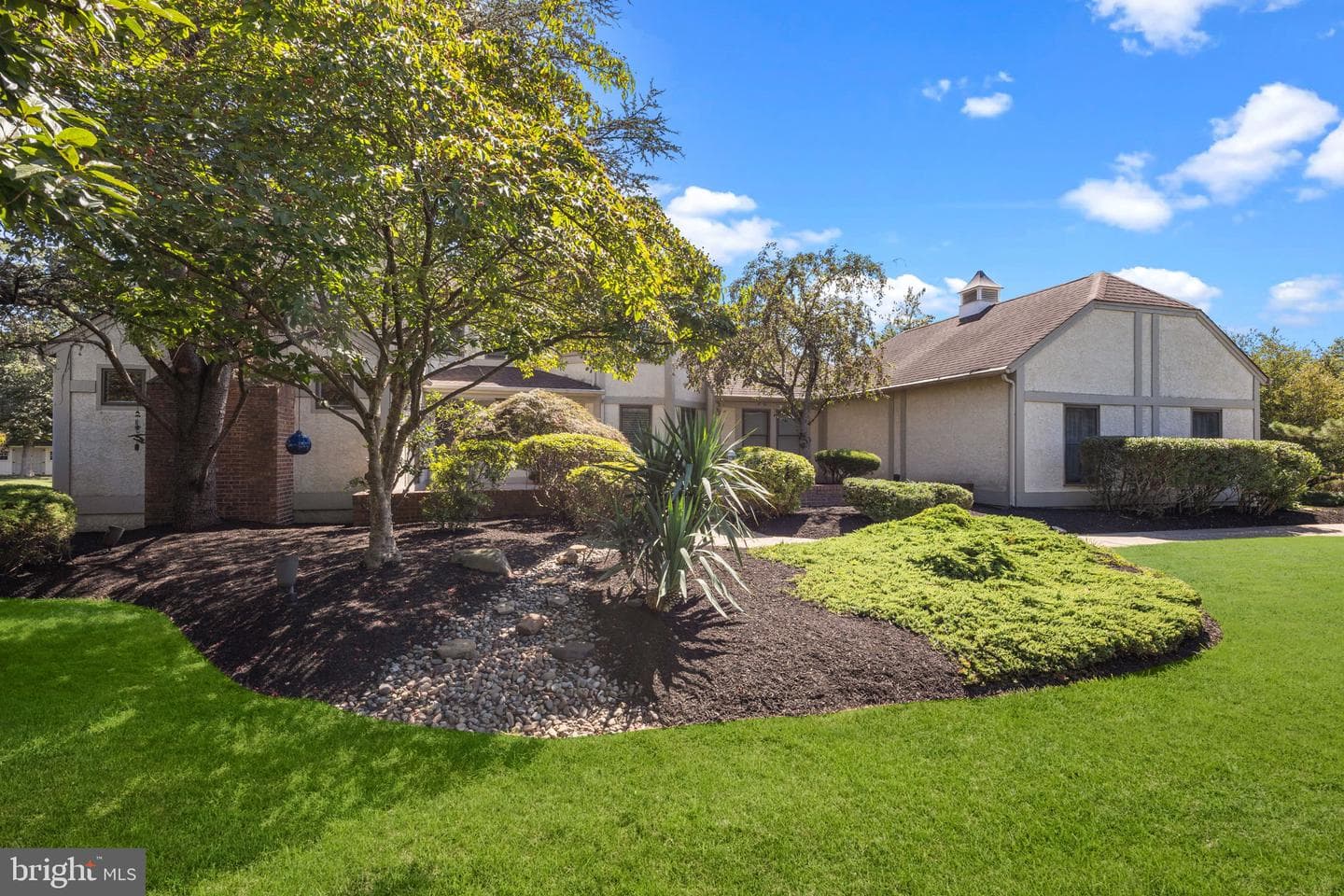 510 Pin Oak Drive photo 3