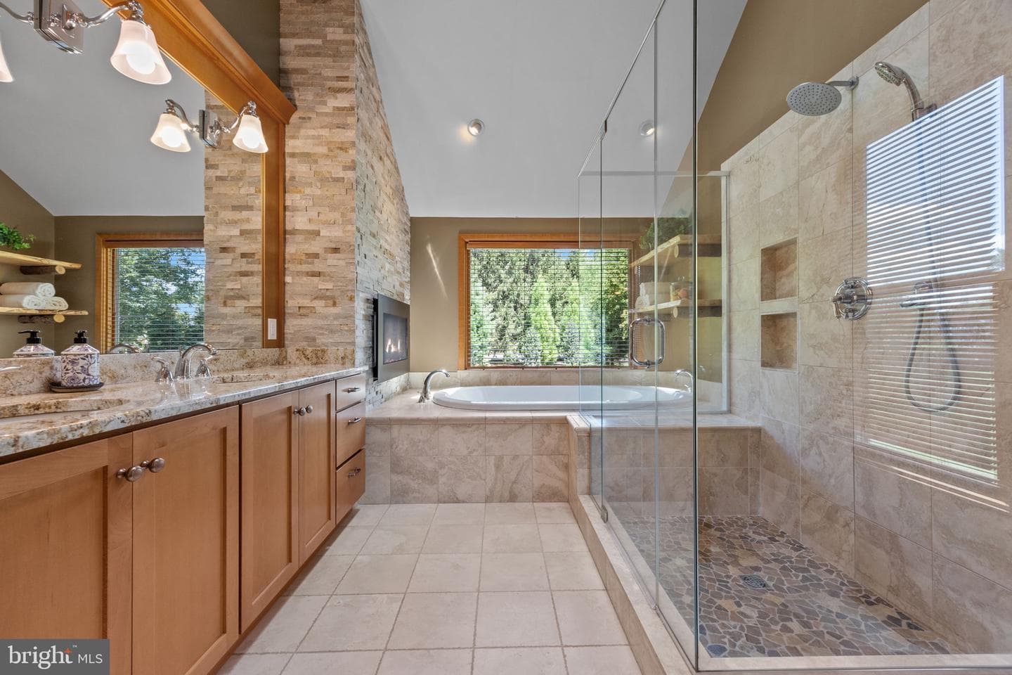510 Pin Oak Drive photo 30