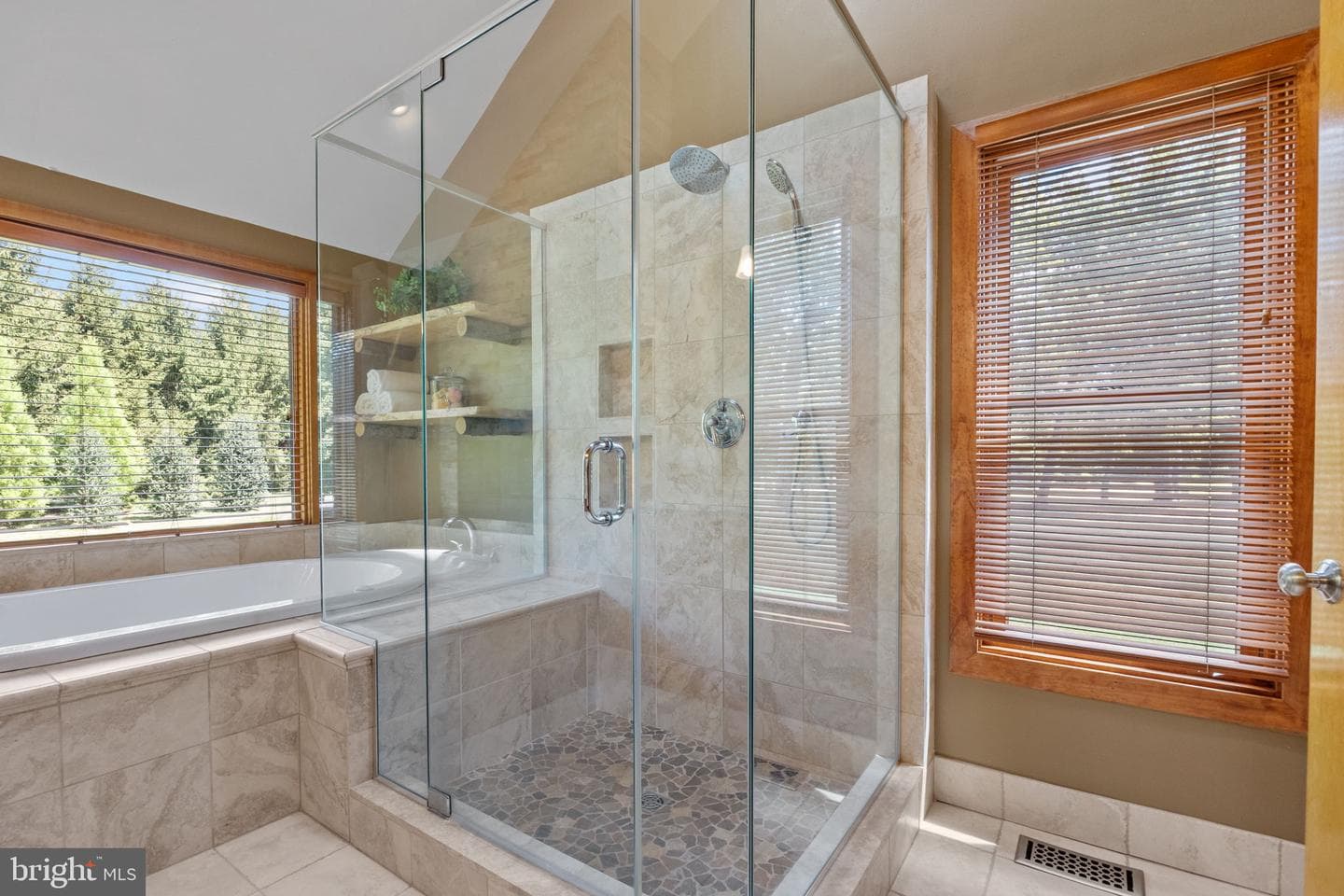 510 Pin Oak Drive photo 31