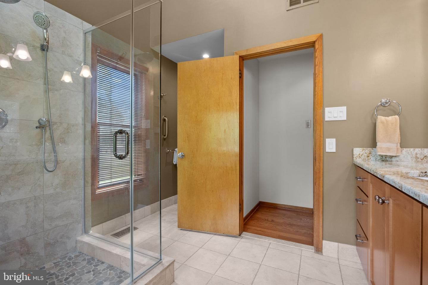 510 Pin Oak Drive photo 32