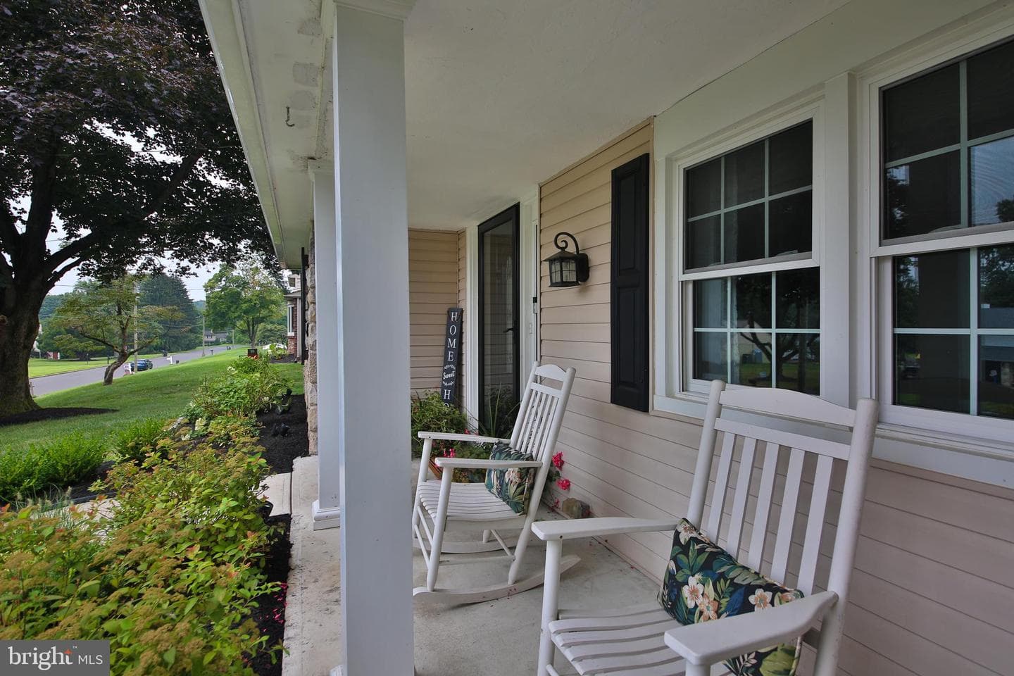 55 Longview Drive photo 3