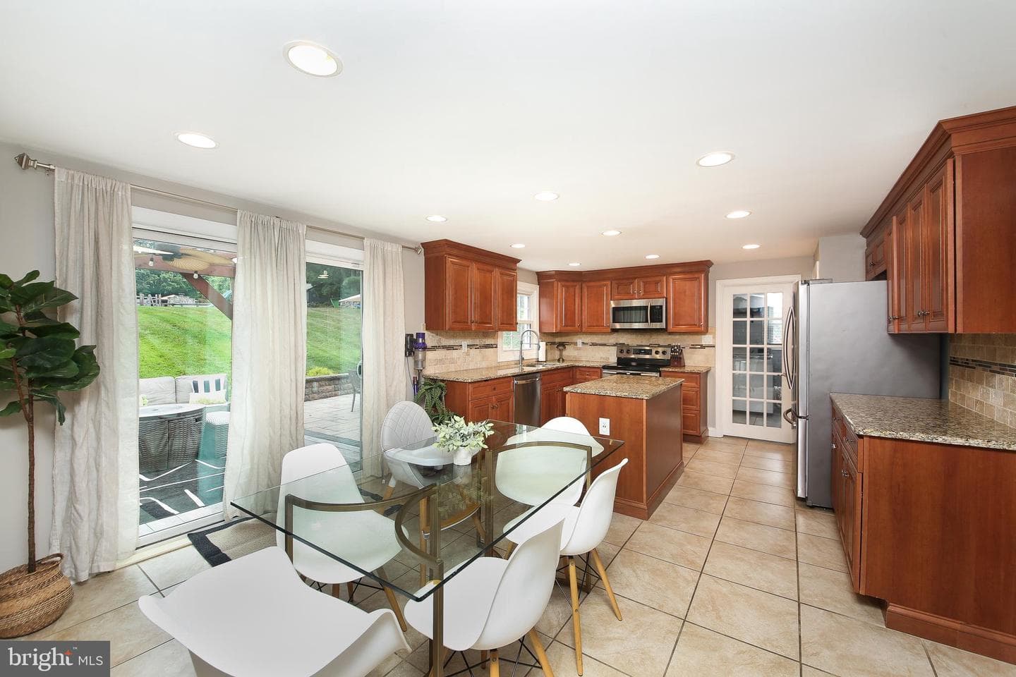 55 Longview Drive photo 9