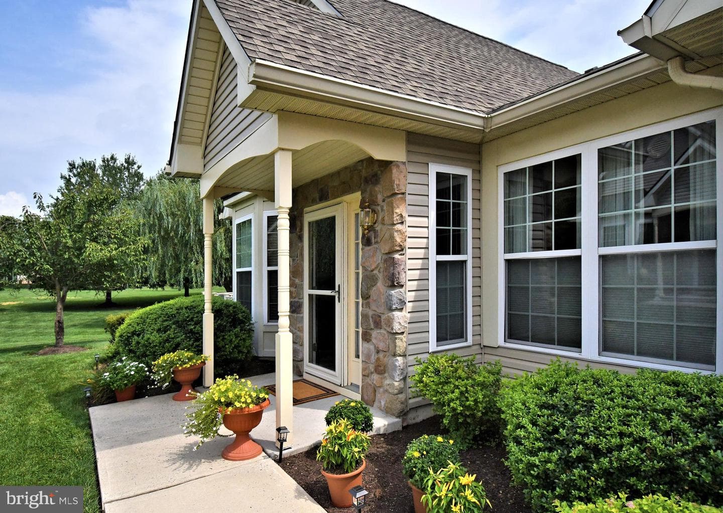 309 Shady Brook Drive photo 4