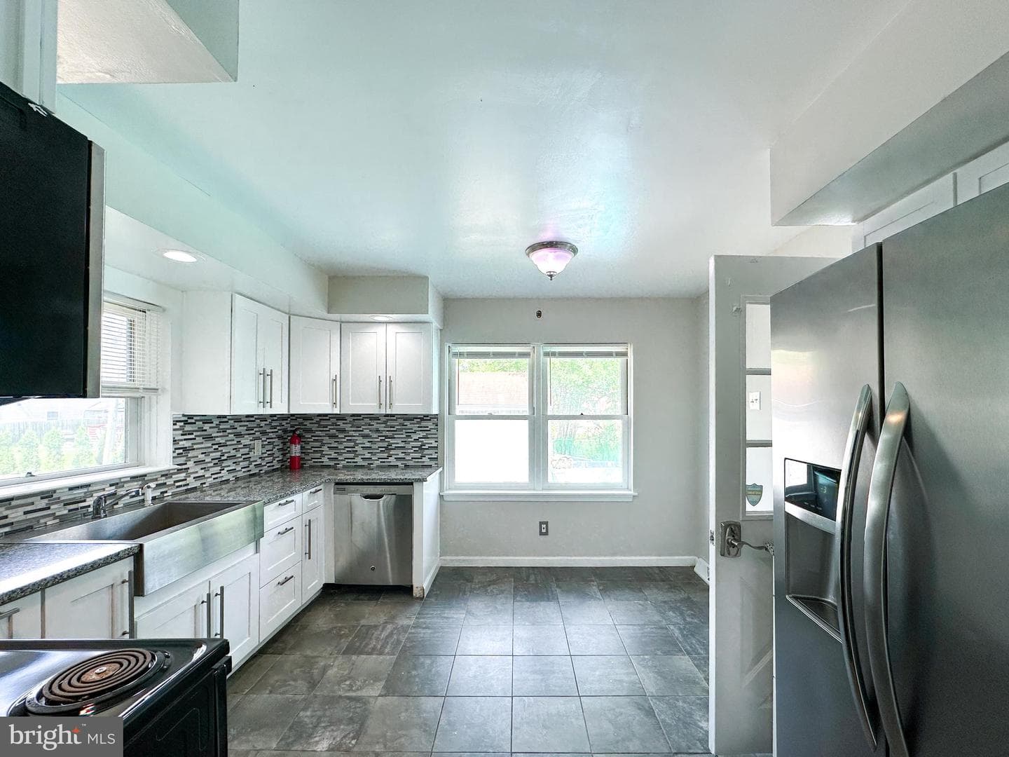 2191 Dunksferry Road photo 15