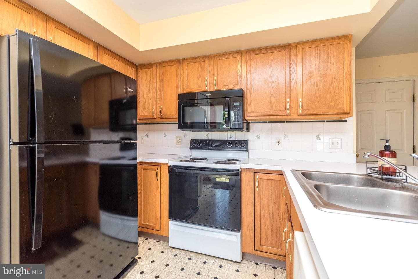 1715 Weidner Court photo 8