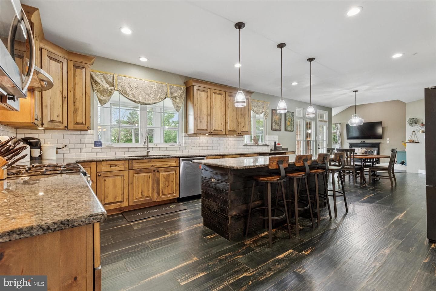 803 Sweet Cherry Street photo 4