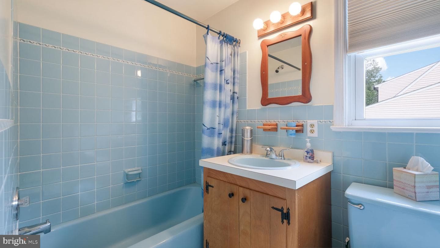 1440 Turk Road photo 20