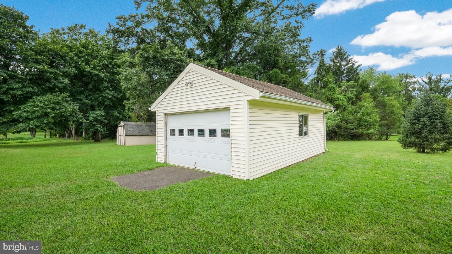 1440 Turk Road photo 30