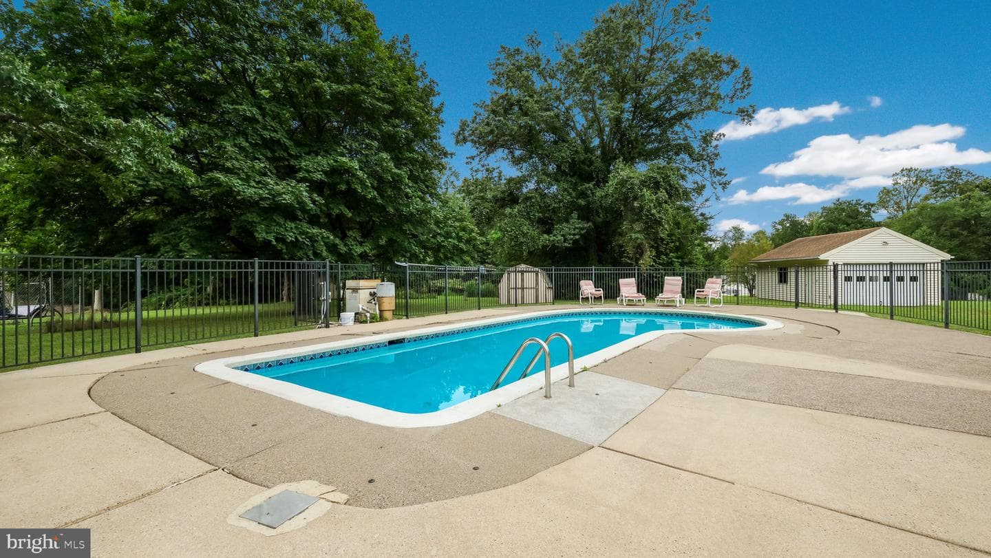 1440 Turk Road photo 35