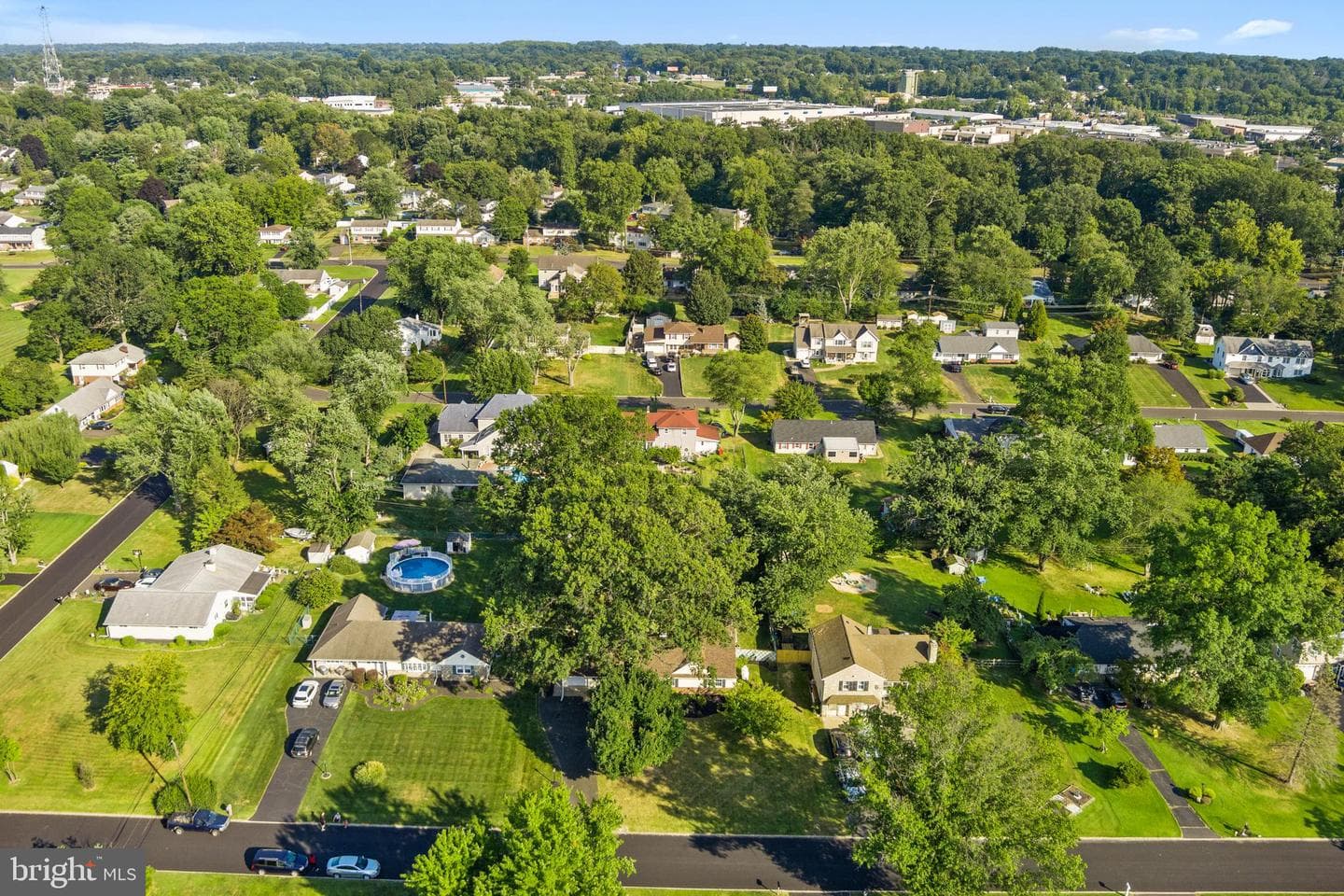 169 Marian Avenue photo 46