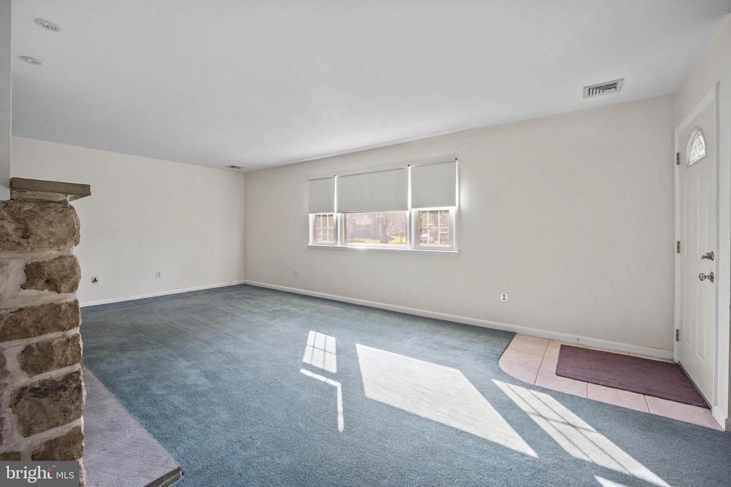 169 Marian Avenue photo 6