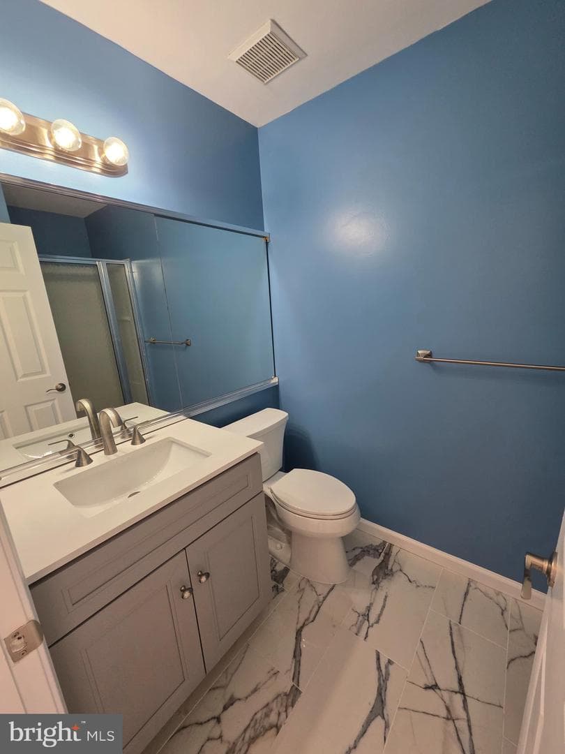 21 Eaton Court photo 12