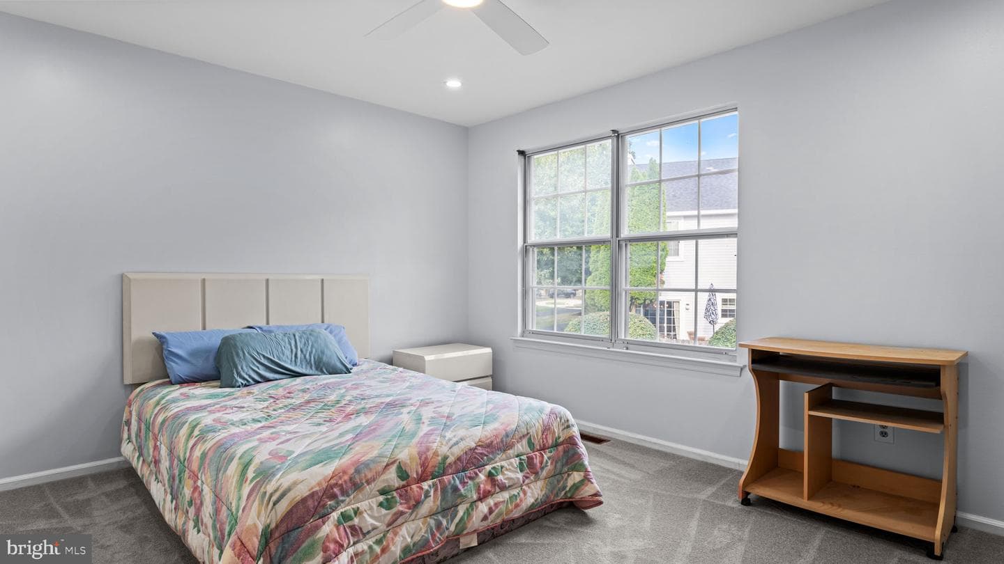 21 Eaton Court photo 13