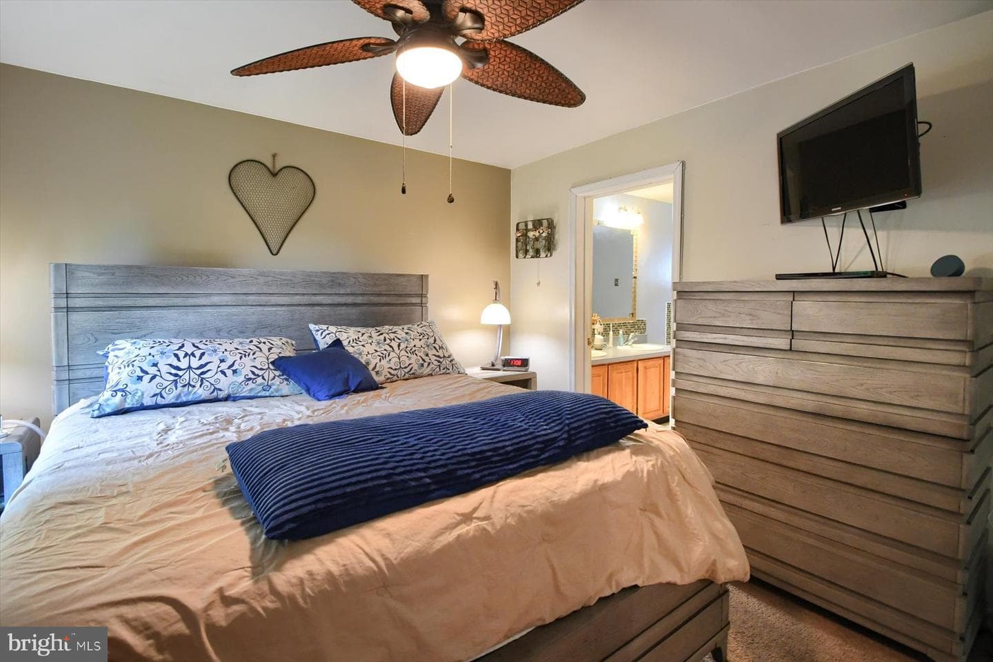 1021 Anna Lane photo 15