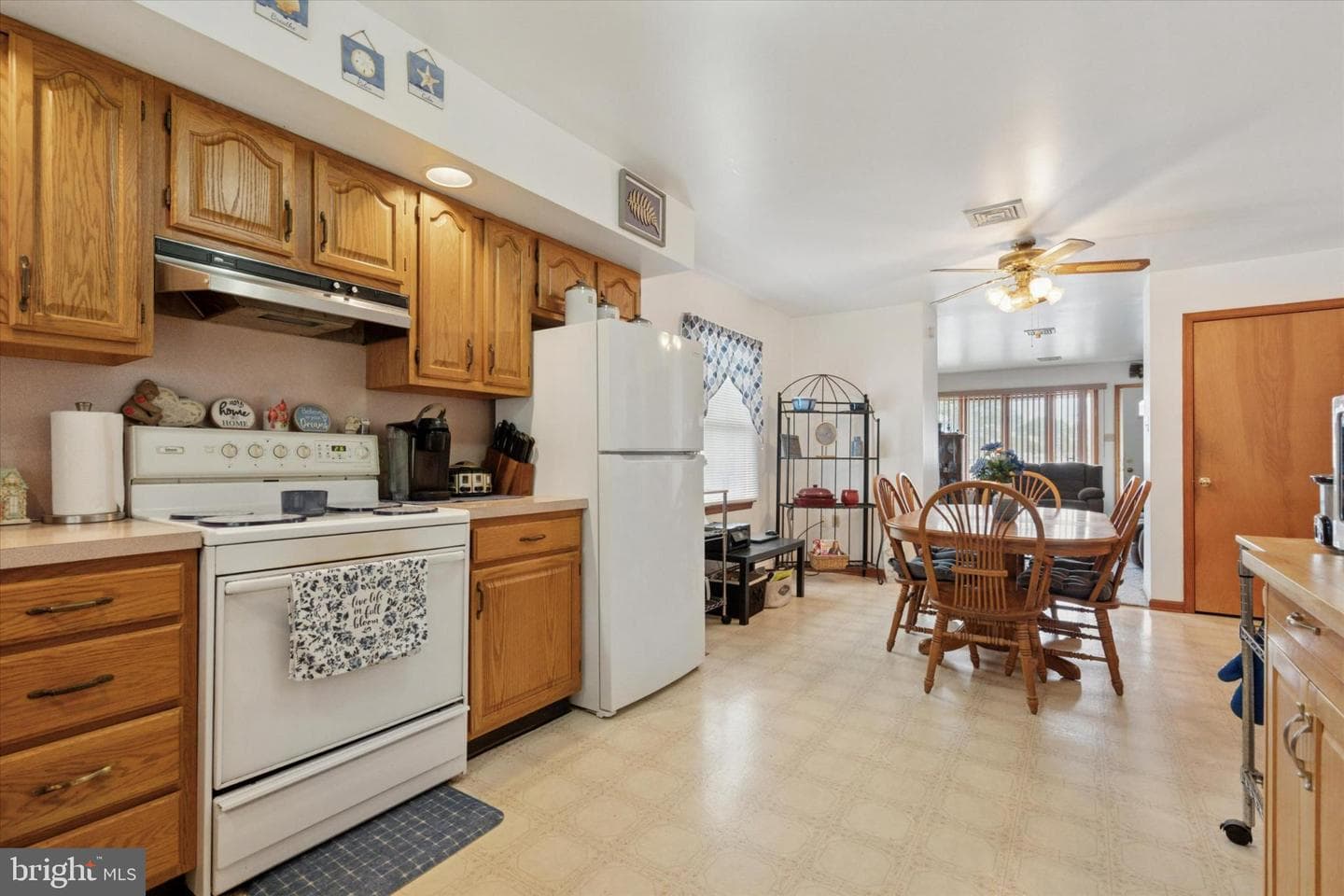 720 Corson Street photo 7