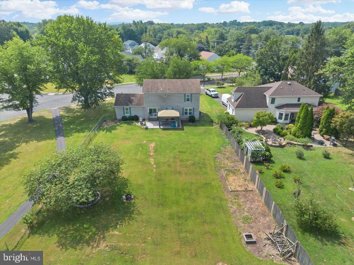 97 Penns Grant Drive photo 13