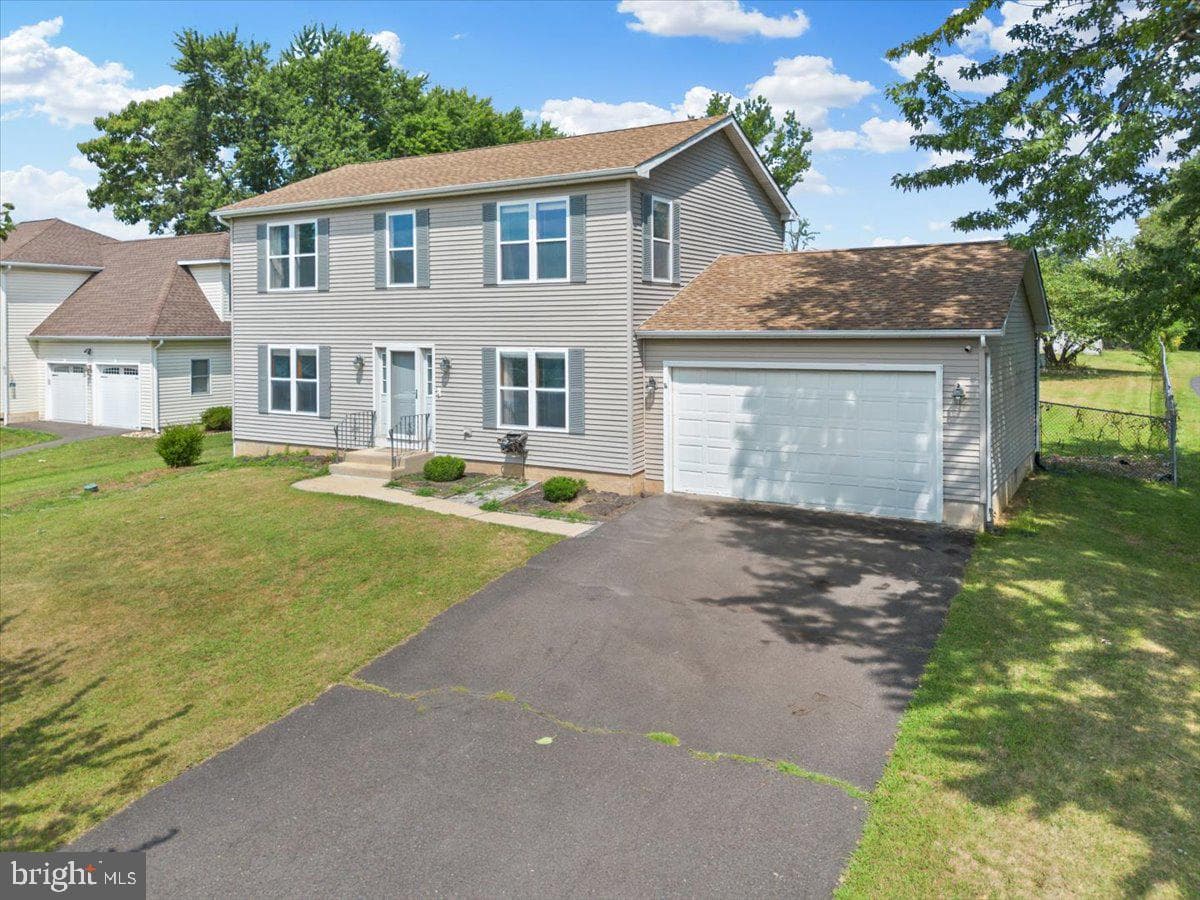 97 Penns Grant Drive photo 2