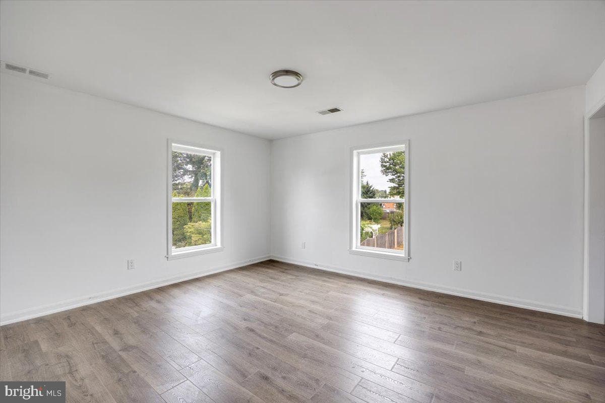 97 Penns Grant Drive photo 33