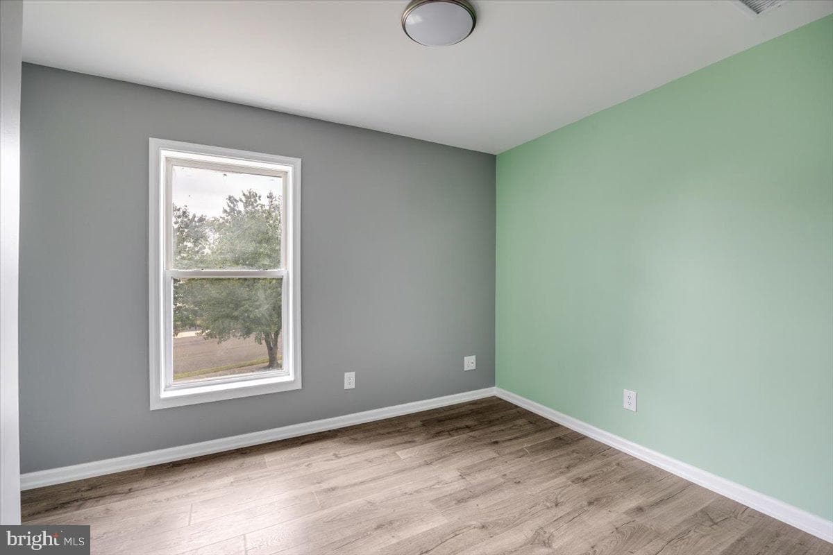 97 Penns Grant Drive photo 36