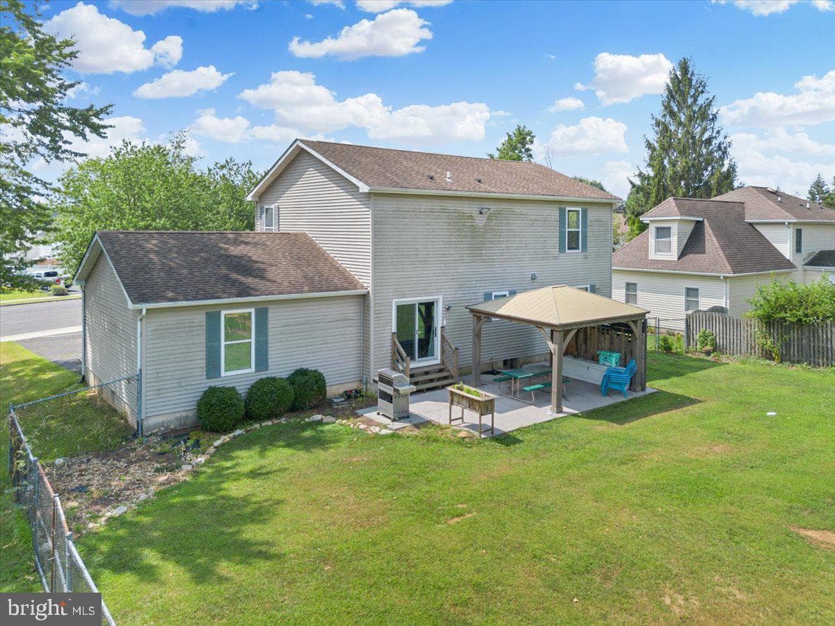97 Penns Grant Drive photo 9