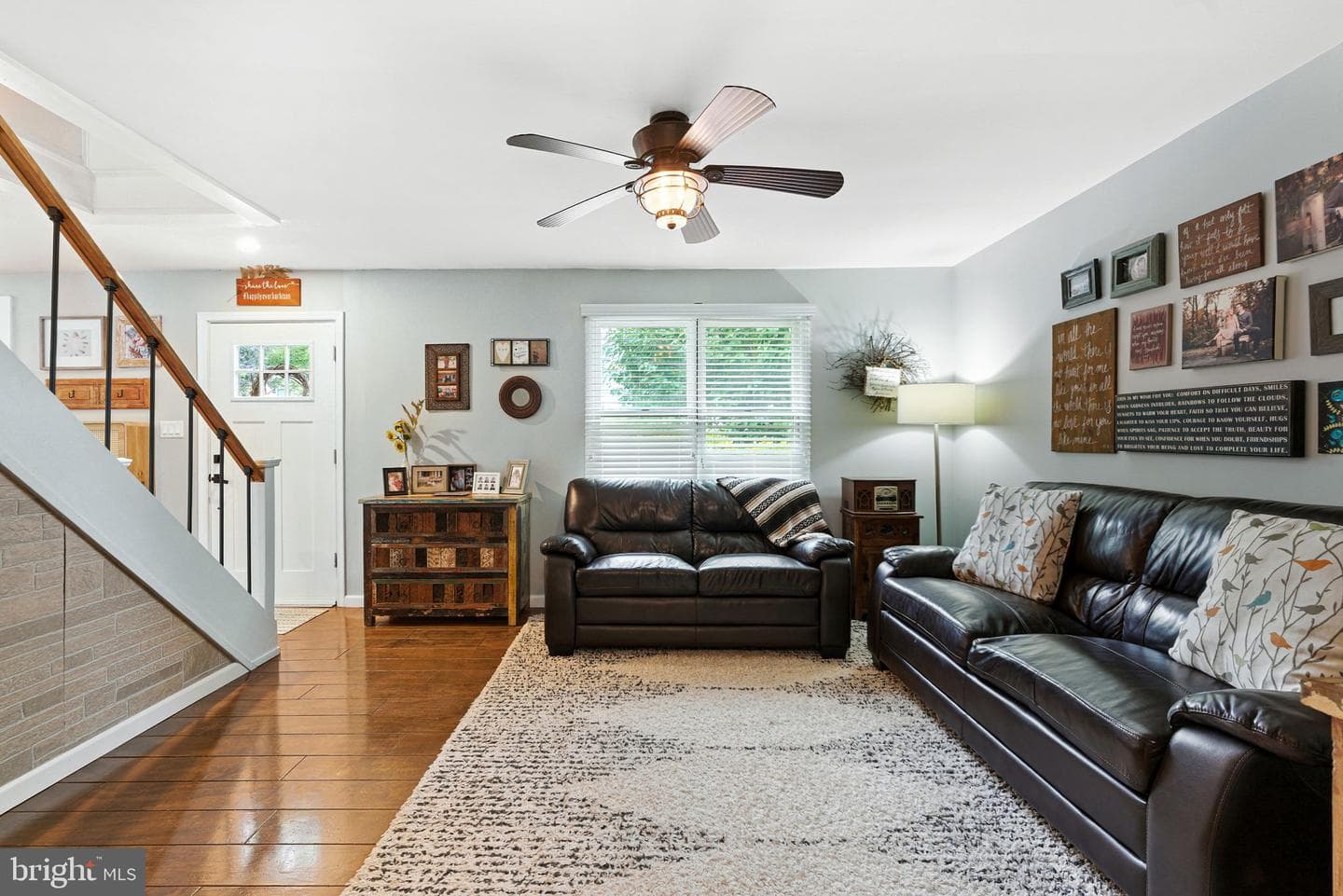 251 Rosewood Avenue photo 10