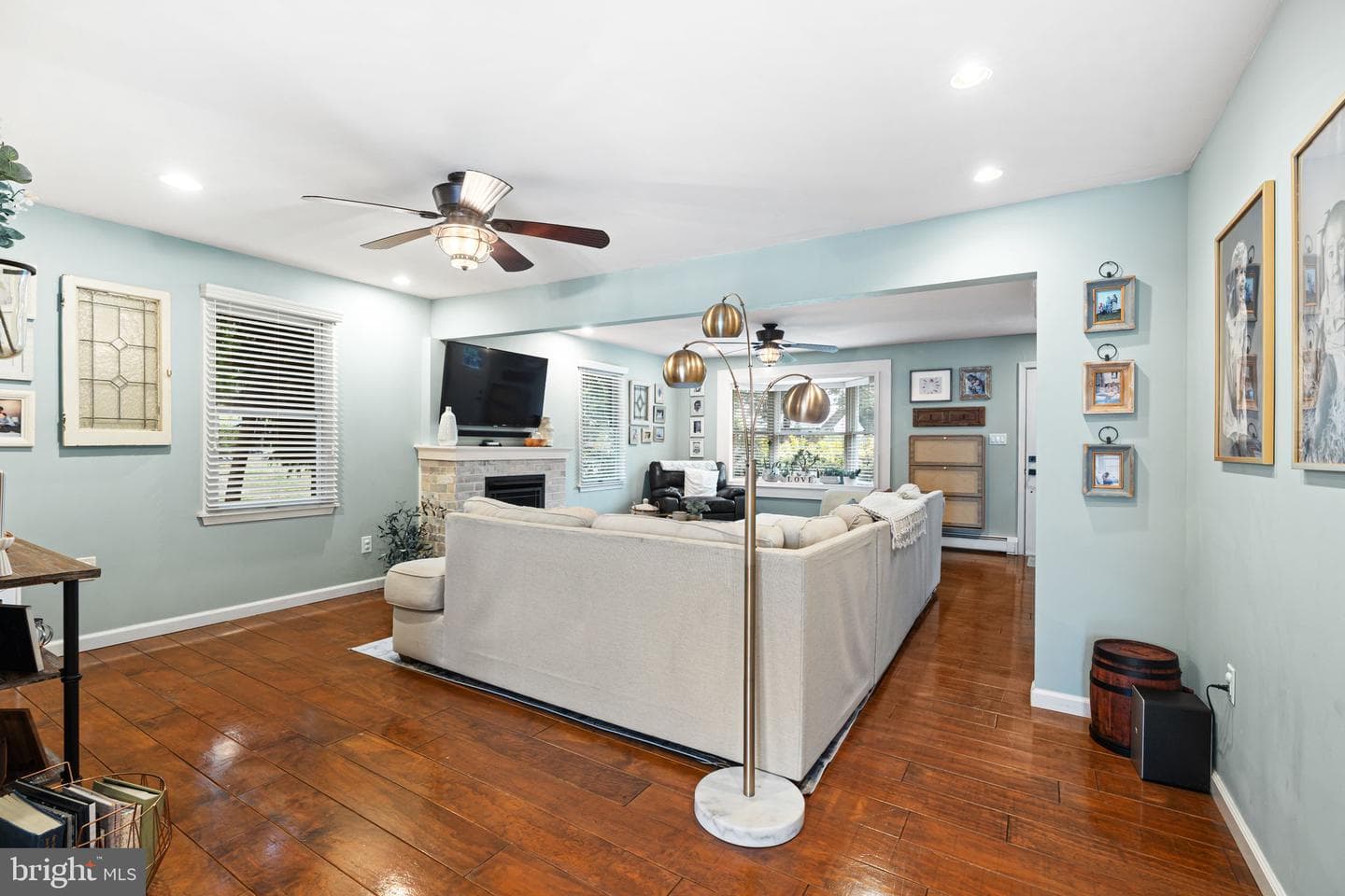 251 Rosewood Avenue photo 25