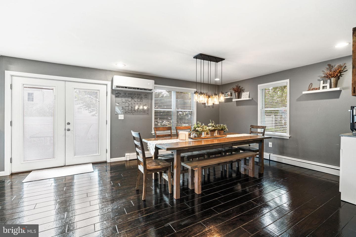 251 Rosewood Avenue photo 6