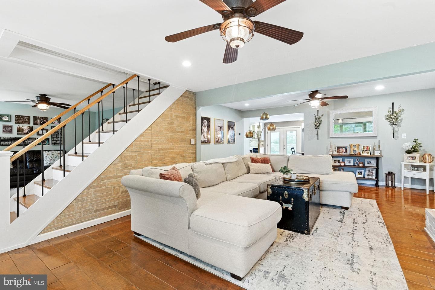 251 Rosewood Avenue photo 8