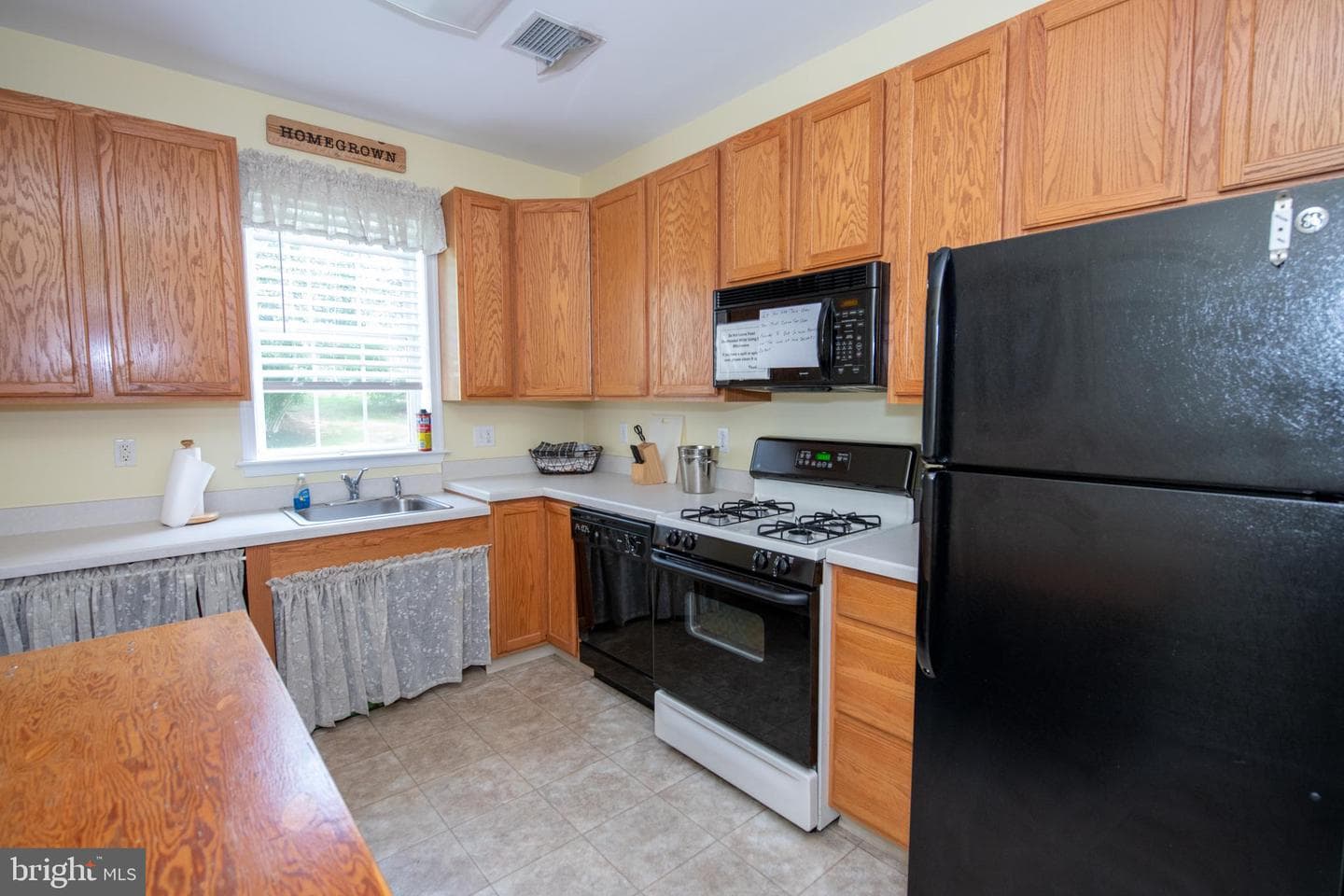 1852 Gibson Road photo 42