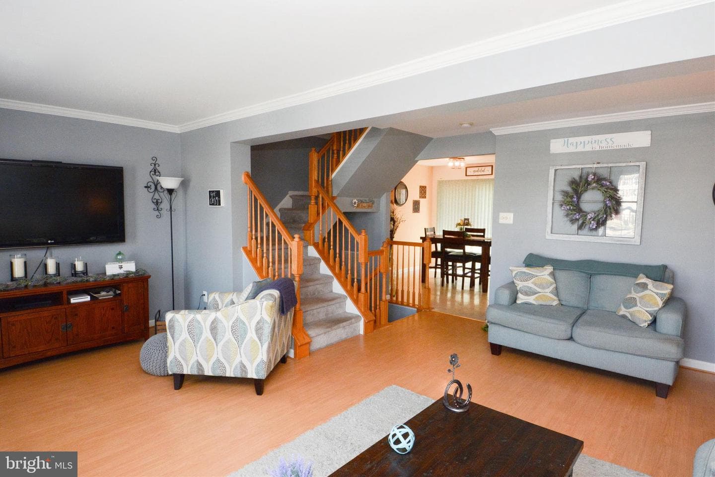 615 Village Court photo 14