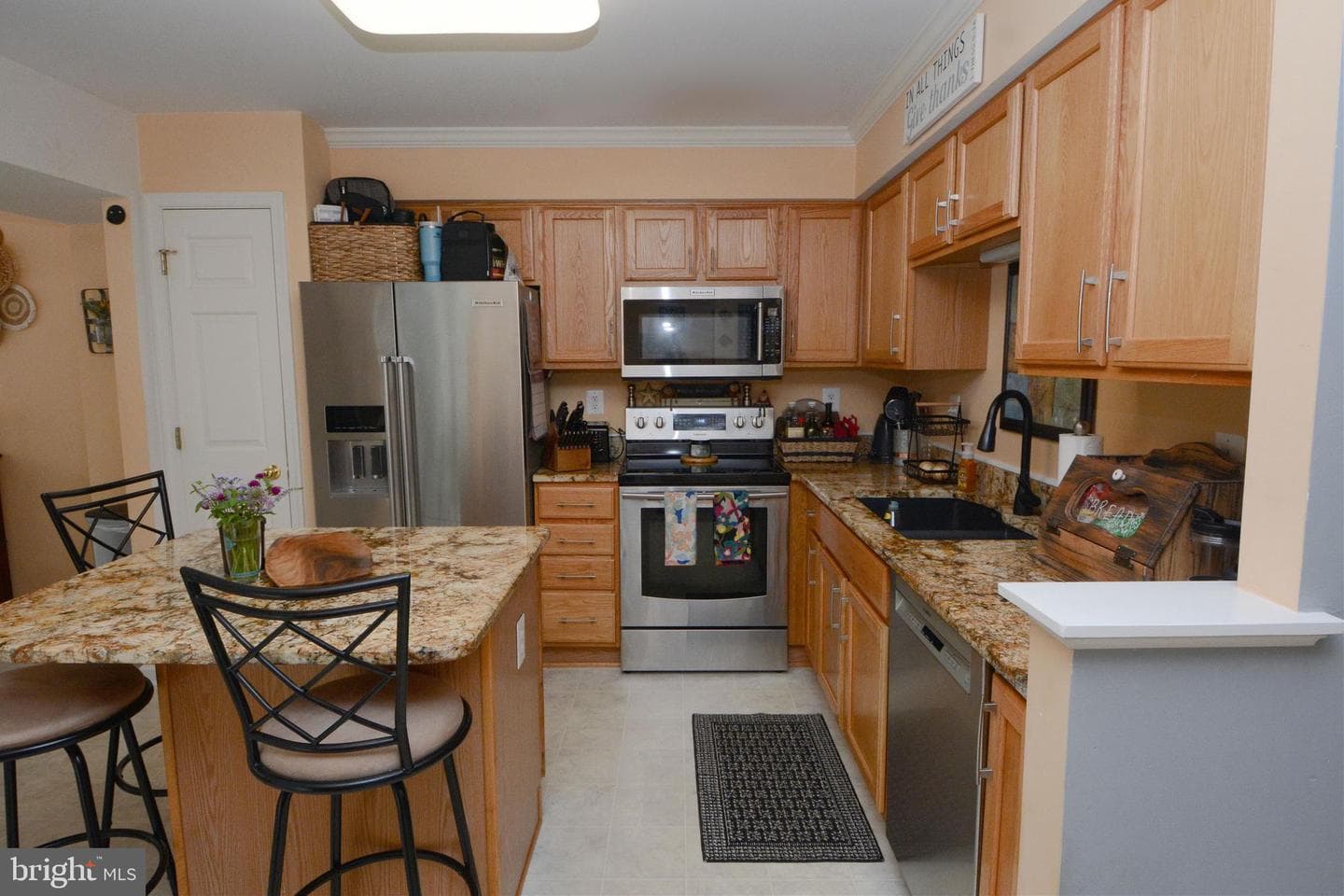 615 Village Court photo 19