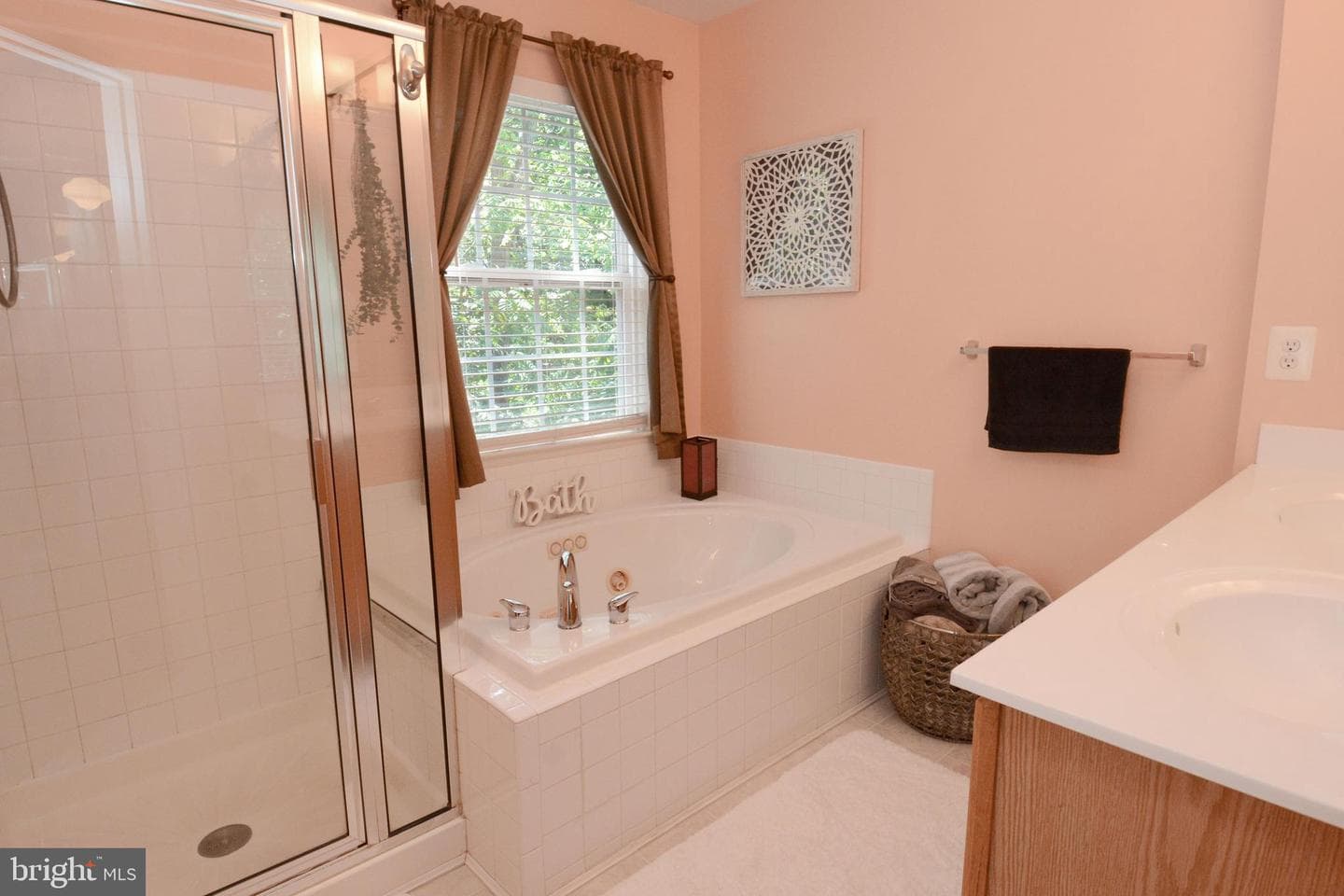 615 Village Court photo 29