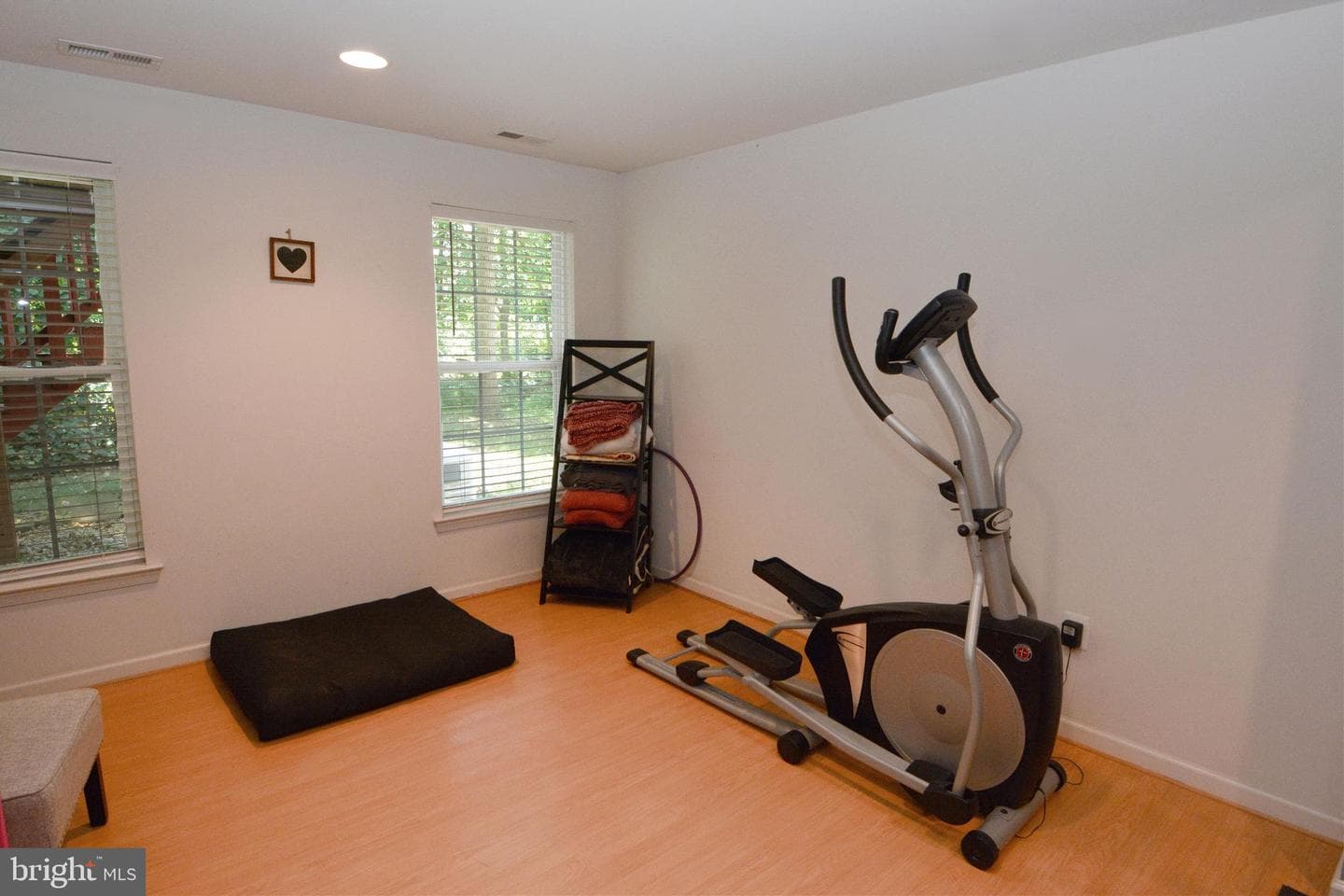 615 Village Court photo 6