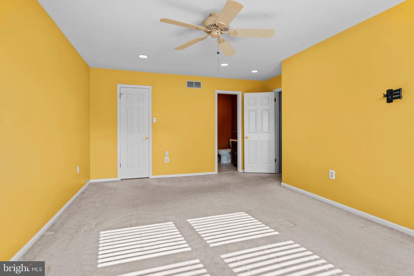 6 Springwood Place photo 23