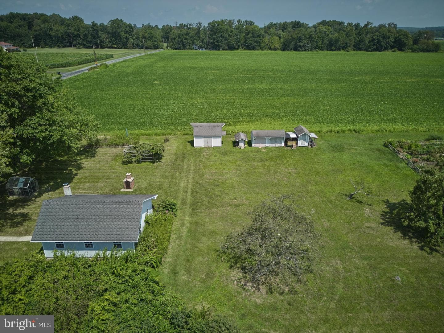 1915 Swamp Road photo 11