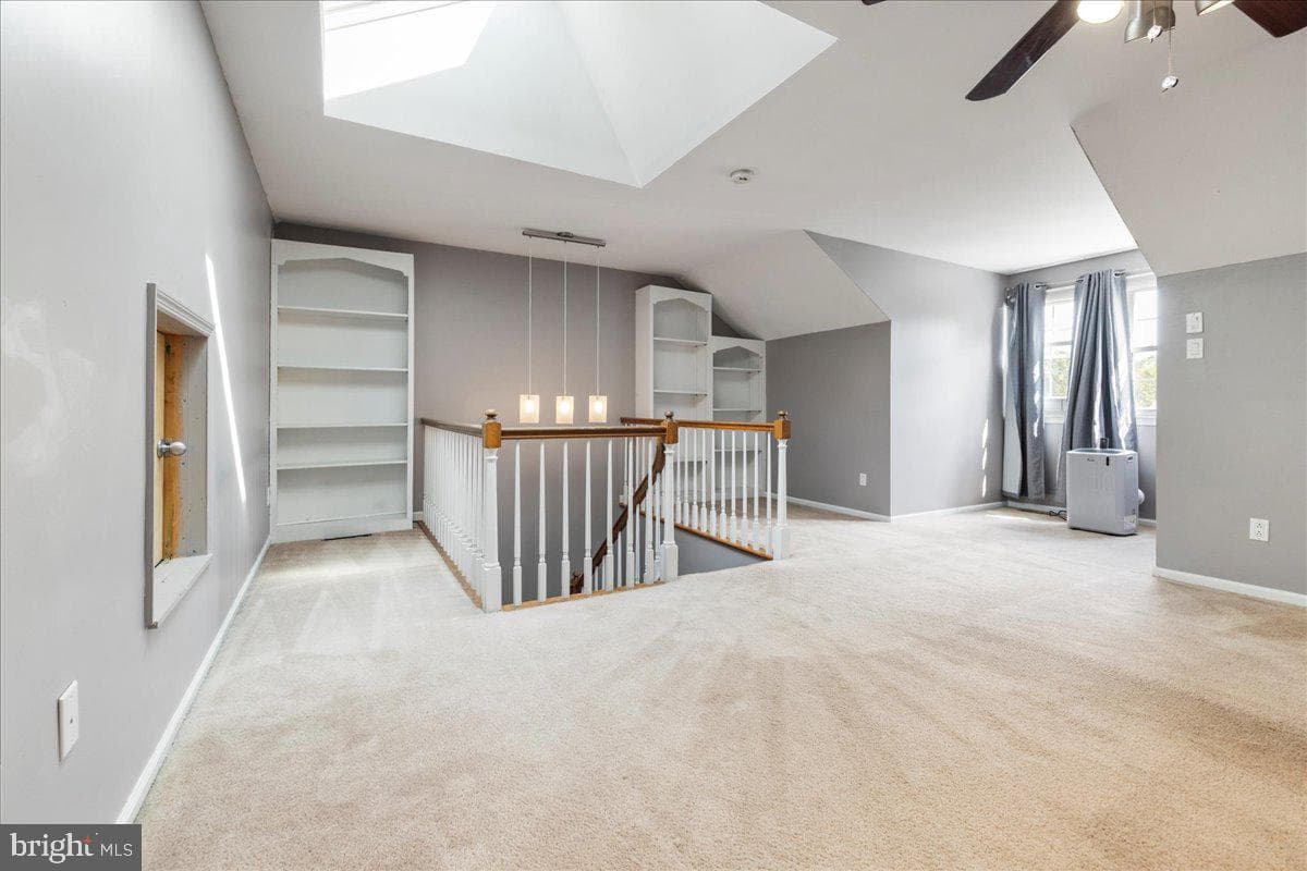 51 Sutphin Pines photo 25