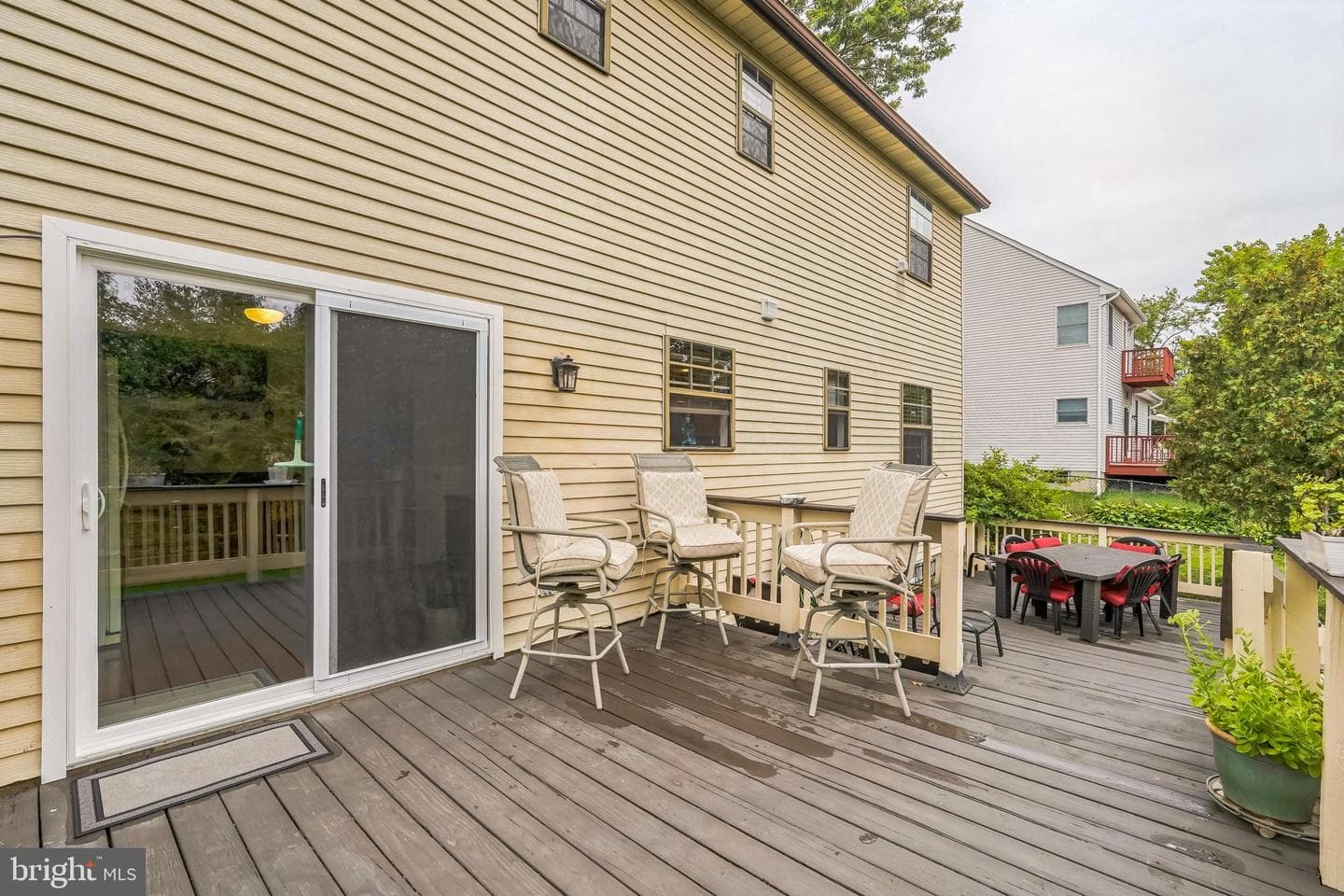 988 Baxter Avenue photo 31