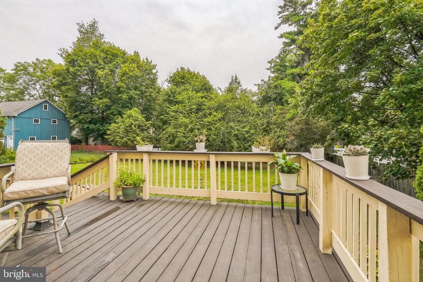 988 Baxter Avenue photo 33