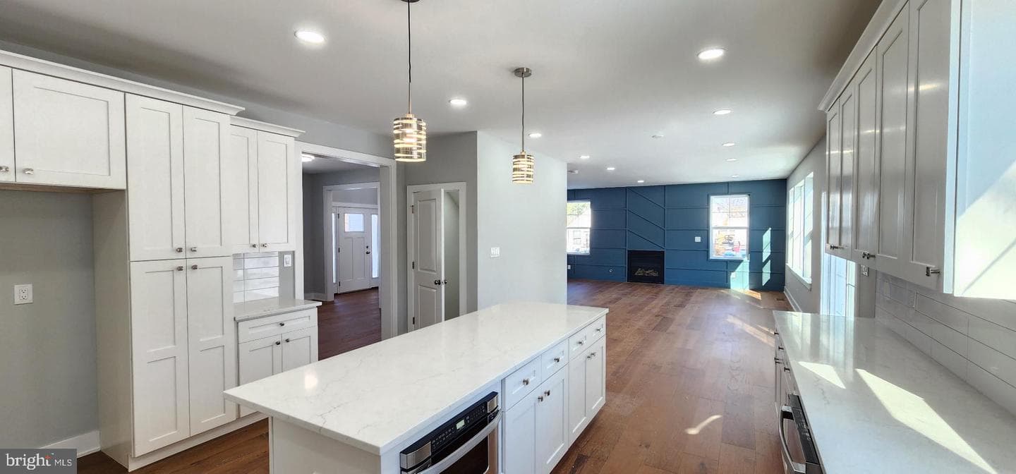 11b Fairview Avenue photo 17