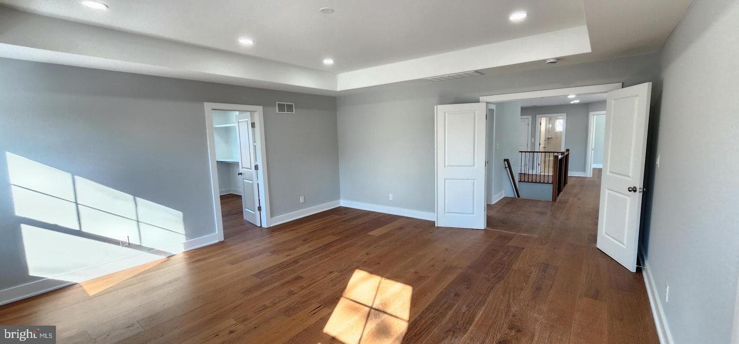 11b Fairview Avenue photo 36